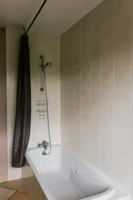 Your home away from home in the heart of Burgundy. - Image 3