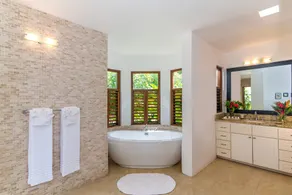 Allamanda Villa- Tryall Resort Membership- van/driver- nanny - Image 3