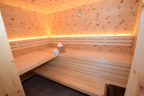 Superior Chalet Berggold - SKI in/SKI out, Sauna-Jacuzzi - by \"wachterhof\" - Image 5