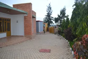 Wailers Lodge - Image 5