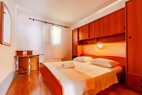 Appartement de trois chambres prés de la plage Kneza, Korcula (A-10168-c) - Image 5