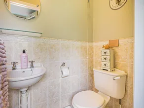 4 bedroom accommodation in Wangford, near Southwold - Image 5