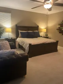 Spacious home w/heated pool, spa.  Close to sport complexes - Image 3