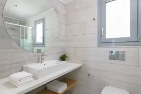 Villa Hermes with pool & jacuzzi in Lindos - Image 2