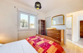 Awesome Home In Saint-Maurice-Sur-Eygu - Image 3