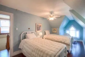 Beautiful 6 BR House in center of  Historic District 1 Block to Beach   - Image 5