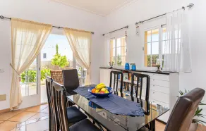 Awesome Home In Cala Bona - Image 3