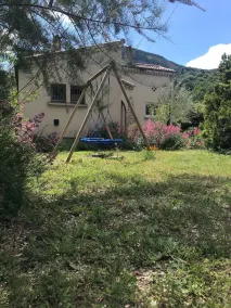 Cosy villa with large garden, private pool, giant trampoline, swing - Image 3