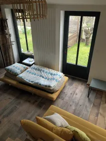 Unusual studio-loft with garden, terrace, close to beaches and coastal paths - Image 3