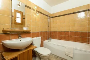 Chalet, ski-in/ski-out & foot of the slopes, terrace, fireplace or stove, parking, tv, 200-210m² - Image 3