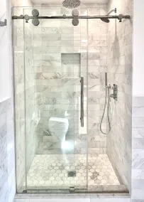 Moderne, nyt køkken, opvarmet pool! Gå til alt i East Hampton Village! - Image 4