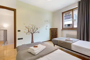 Villa 'Katzemburg 9999' con vista sul lago, giardino privato e Wi-Fi - Image 4