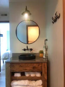 REMODELED! 2B/2B, Deck off10th GOLF Green, Dog Friendly, Pool, WIFI, in Resort! - Image 2