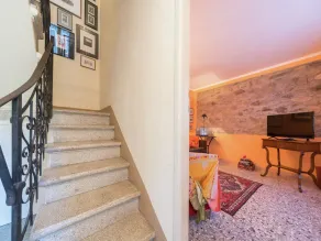 Unwind in a Cozy Home - Image 2