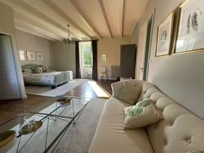 Classic and luxurious French manor house set in large grounds with swimming pool - Image 5