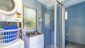 Coastal Chic Holiday Cottage - Image 3