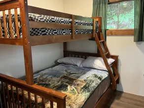 Waterfront Location. Panoramic Views. Swimming. Treehouse Tranquility. Private.  - Image 4