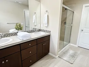 Tropical meets Industrial Rock Creek Suburban Home - Image 4