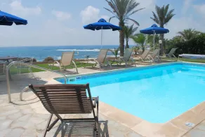 First Line Peaceful location Private Large HEATED POOL, Villas for Groups - Image 5