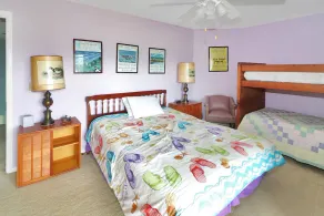 Misty's Thicket | Private Pier + 2 Screened Porches, Water Views, Cozy Townhome - Image 4
