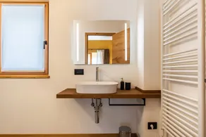 Apartment \"Ciasa Fatati\" with Mountain View, Sauna & Wi-Fi - Image 4
