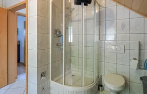 2 Bedroom Cozy Apartment In Kemmenau - Image 2