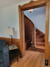 Beautiful home with perfect location for EBT and train enthusiasts! - Image 3
