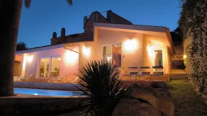 Nea Villa, för 11 personer, pool, panoramaterrass, 70 meter från stranden!! - Image 4