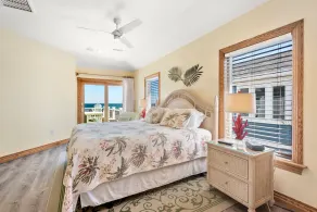Heaven By The Sea: 8 chambres, en front de mer, piscine priv��e chauffée et bain à remous, ascenseur - Image 4