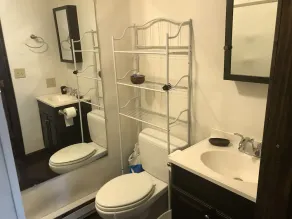 Serene location in middle of wine country - Image 2