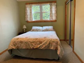 Year round cottage on Joe's Pond and the LVRT bike path in VT Northeast Kingdom - Image 2