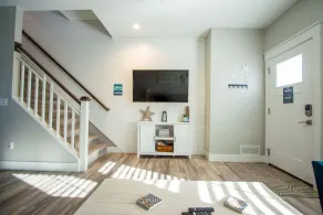 777 PH · Paradise Palms - 3 Bed/3.5 Bath Penthouse w/ Amazing Views! - Image 2
