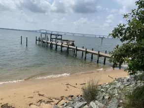 The River House at Whitestone: Pet Friendly, Secluded Private Beach, w/ Kayaks! - Image 4