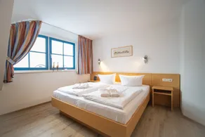 Ferienhaus Malve 2 – Familienglück unter Reet mit Platz für Zwei- und Vierbeiner - Image 5