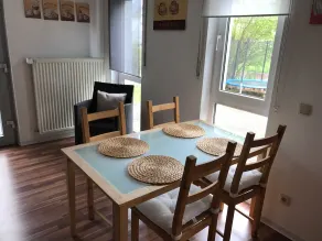 Accogliente appartamento di 2 camere da letto, ideale sia per il tempo libero e viaggiatori d'affari - Image 5