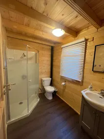 This cottage is a 1 bedroom(s), 1 bathrooms, located in Parry Sound , on. - Image 2