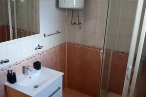 Apartamento en Bibinje con piscina y cerca del mar - Image 2