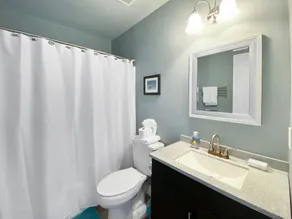 Shoreline Townhomes 10 l Steps to the Beach l Beautiful views from 2nd and 3rd balconies - Image 4