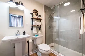 EH Taylor Suite, The Woodford Hotel - Image 2