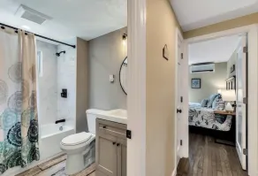Centrally Located Hyannis Home Close To It All RPAM080 - Image 2