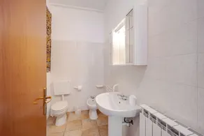Holiday Home \"Casetta Antonella\" with Mountain View, Garden & Terrace - Image 2