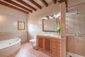 Ferienhaus Finca Can Roca mit Meerblick, Pool und WLAN - Image 5