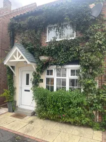 2 Bed Cottage - Bawtry Superb Accommodation - Image 3