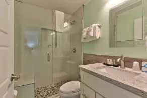 Tradewinds Beach Resort - Image 4