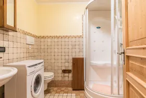 Apartamento de férias 'Maso Noce Ovest' com vista montanha, jardim e Wi-Fi - Image 3
