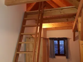 Spacious Cottage With 5 Bedrooms, Woodburning Stove, Sauna, Near Ski Lift - Image 3