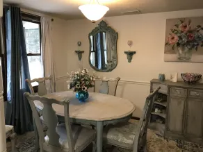 Breakfast Included in Country Cottage King Suite - Image 3