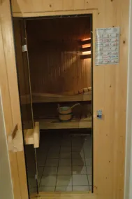Maison de vacances indépendante de luxe pour 10 personnes avec grand jardin privé près de la mer - Image 2