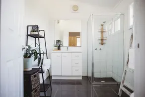 Hargreaves Cottage - close to CBD - Image 2