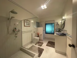 Ping Willows Guesthouse: Spacious Accommodation in the Perth Hills - Image 3